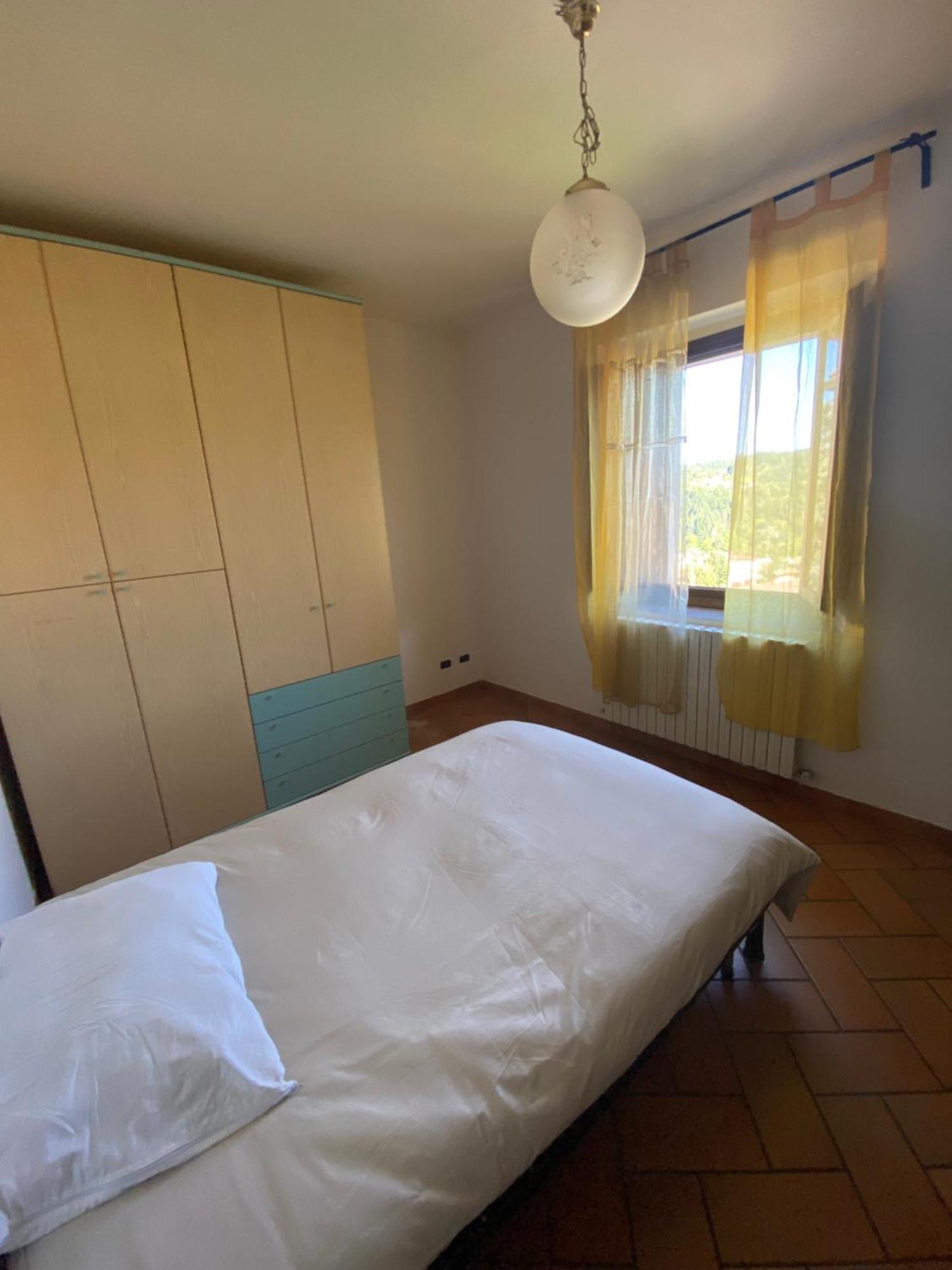 Appartamento Piazza Di Montese 1 Luaran gambar
