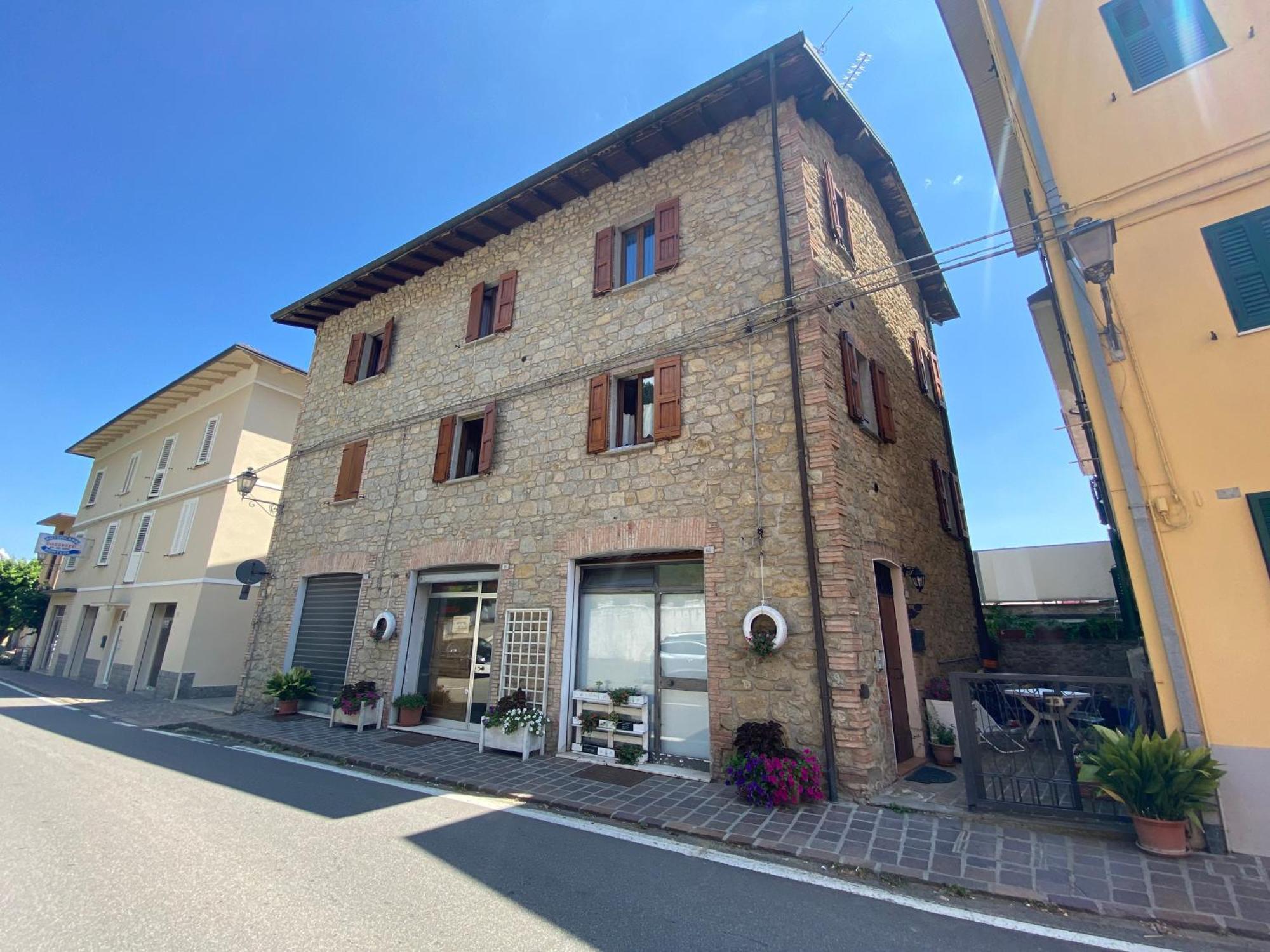 Appartamento Piazza Di Montese 1 Luaran gambar